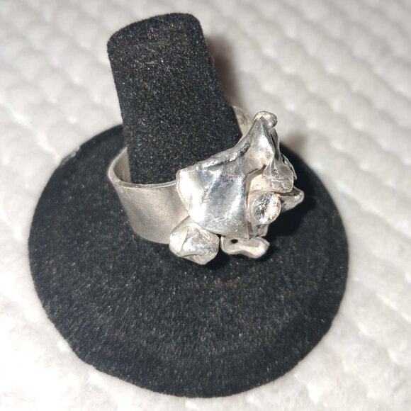 Free Form Sterling Silver Ring - Picture 4 of 4